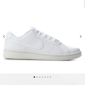 NIKE womens low court royale white